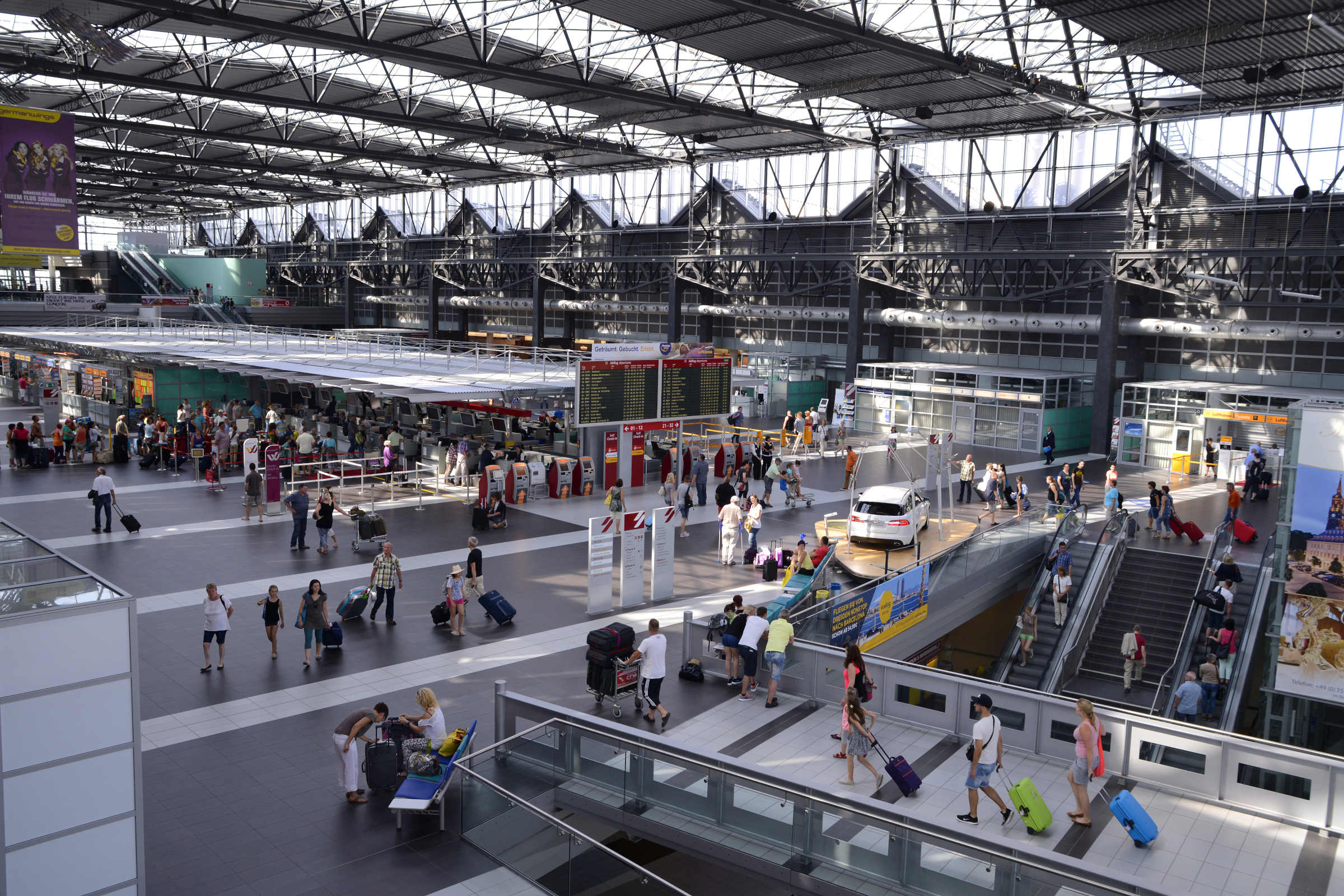 Http M.dresden-airport.de An-und-abreise-parken.html sachsen.tours
