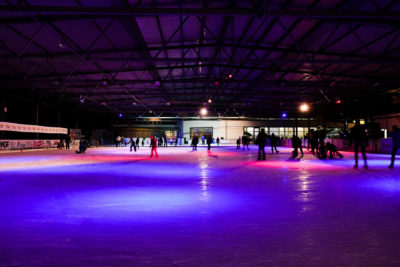 Eisbahn-Saison im „Hains“