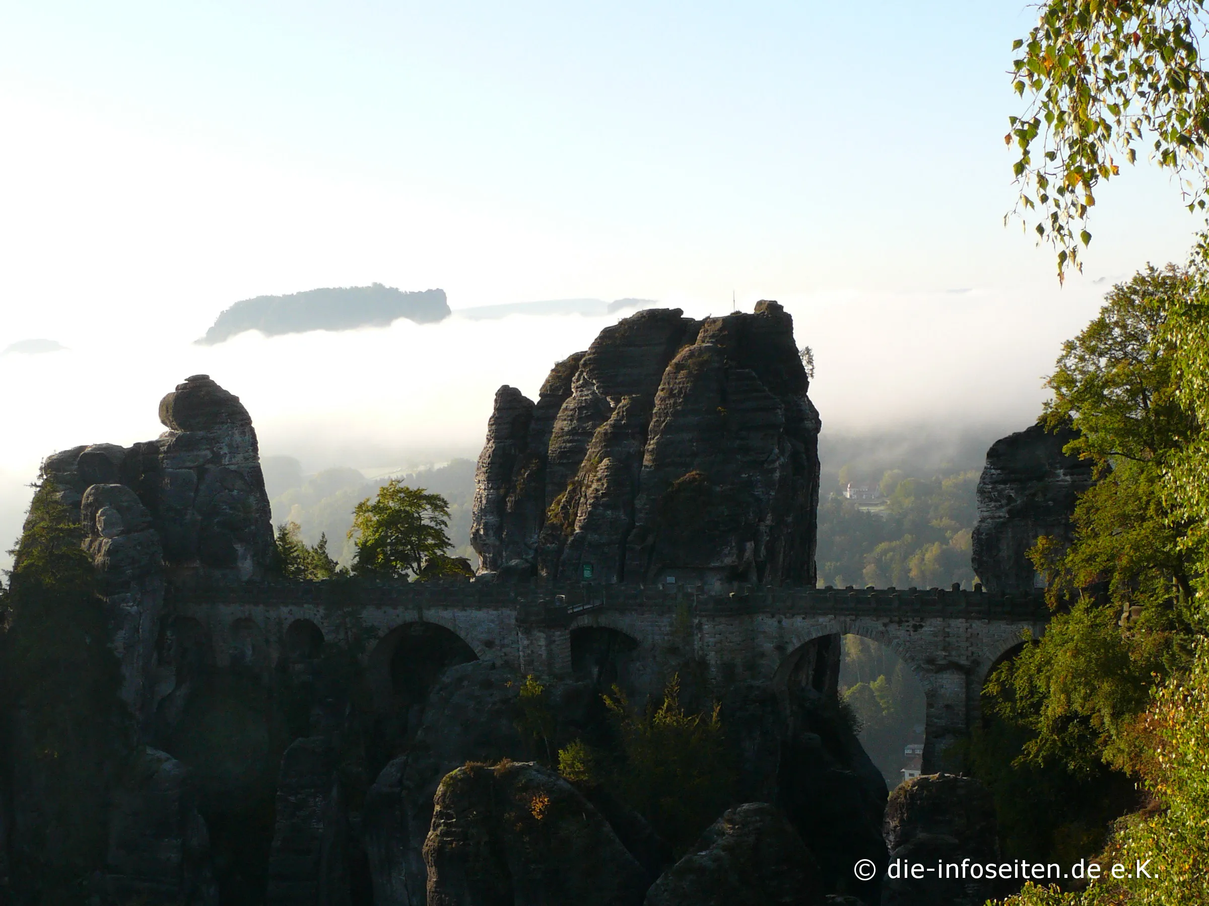 Basteifelsen mit der Basteibrücke