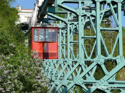 Schwebebahn in Dresden Loschwitz